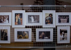 Открылась фотовыставка к 40-летию творческой деятельности заслуженной артистки России Людмилы Трошиной