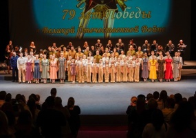 На сцене театра «Глобус» состоялся праздничный концерт «Гала-Победа!»