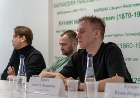 Алексей Корнев, Никита Сарычев и Максим Гуралевич встретились с учащимися школы № 51